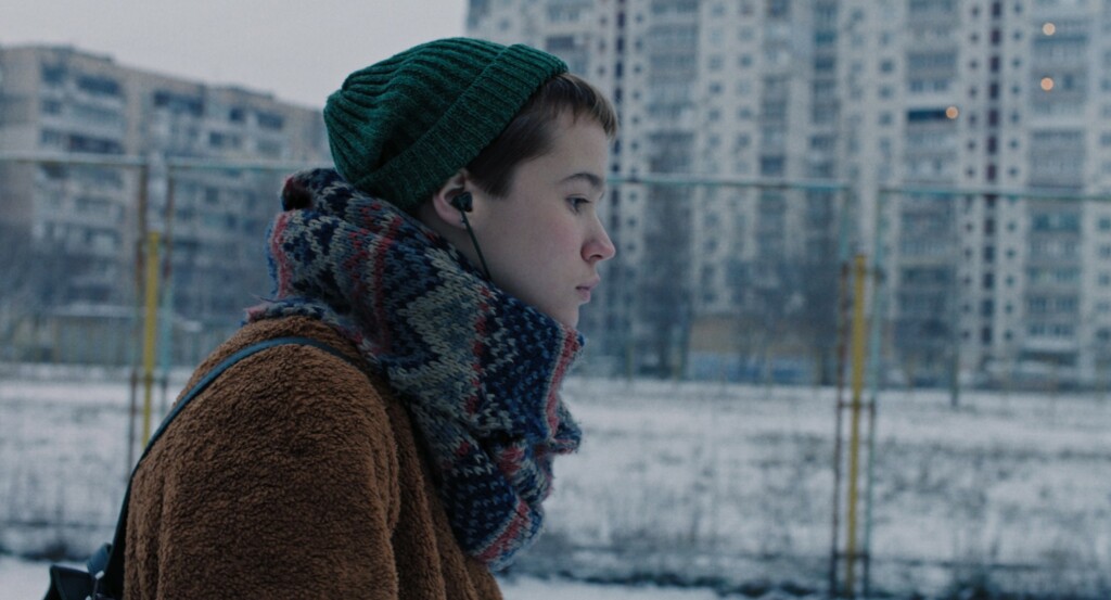 烏克蘭導演卡特琳娜．葛諾斯泰以首部作品《青春請閉眼》獲得柏林影展水晶熊獎。
