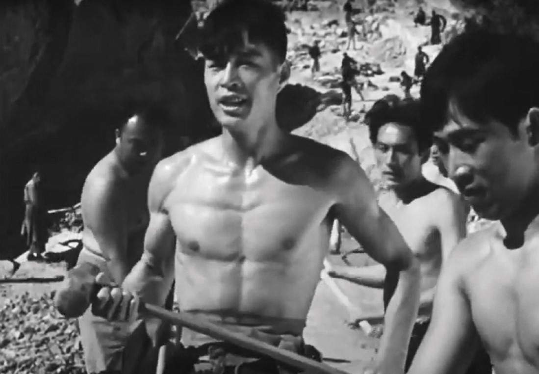 孫瑜編導的《大路》劇照，聯華影業公司，1934年。