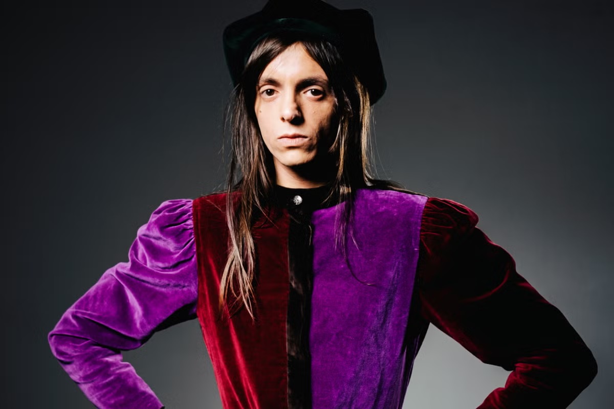 義大利代表 Lucio Corsi 並未贏得Eurovision，用這張圖只是因為他的風格太酷。