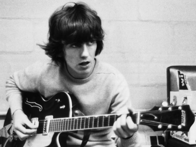 在The Beatles時期，哈里森被印度的音樂及哲學所吸引並皈依於印度教，深深地影響了他往後創作的音樂風格